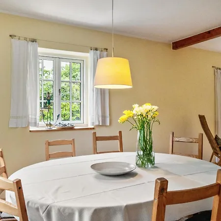Casa de Férias Mit 140m² Fuer 8 Personen