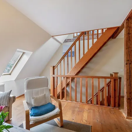 Mit 140m² Fuer 8 Personen Casa de Férias