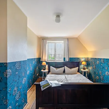 Mit 140m² Fuer 8 Personen Casa de Férias Kröpelin
