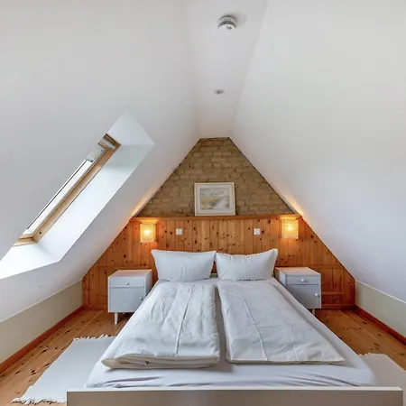 Mit 140m² Fuer 8 Personen *